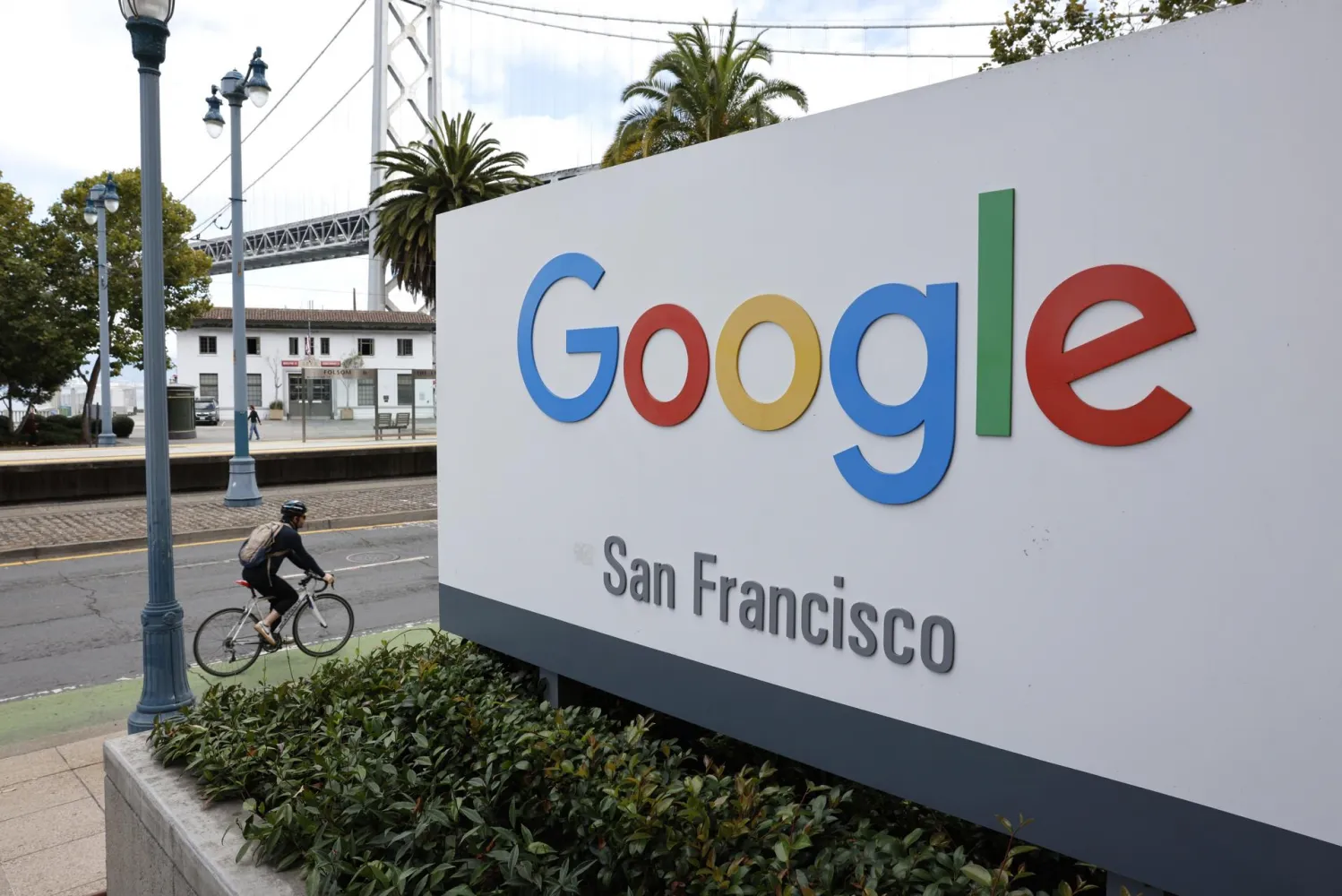 México Lidera Crecimiento de IA con 95% de Aumento en Demanda de Especialistas